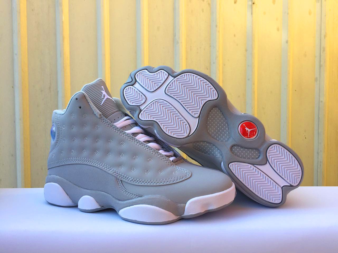 Fábrica de zapatos Putian transfronterizos de alta calidad AJ13 todas las estrellas de platino oro espejo negro pantera Joe13 zapatos de baloncesto para hombres y mujeres