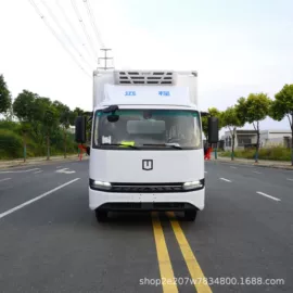 保温车;道路清障车;垃圾车