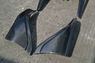 Spoiler – fiber modified accessories cover - 16-18-civic-ar-front-corner