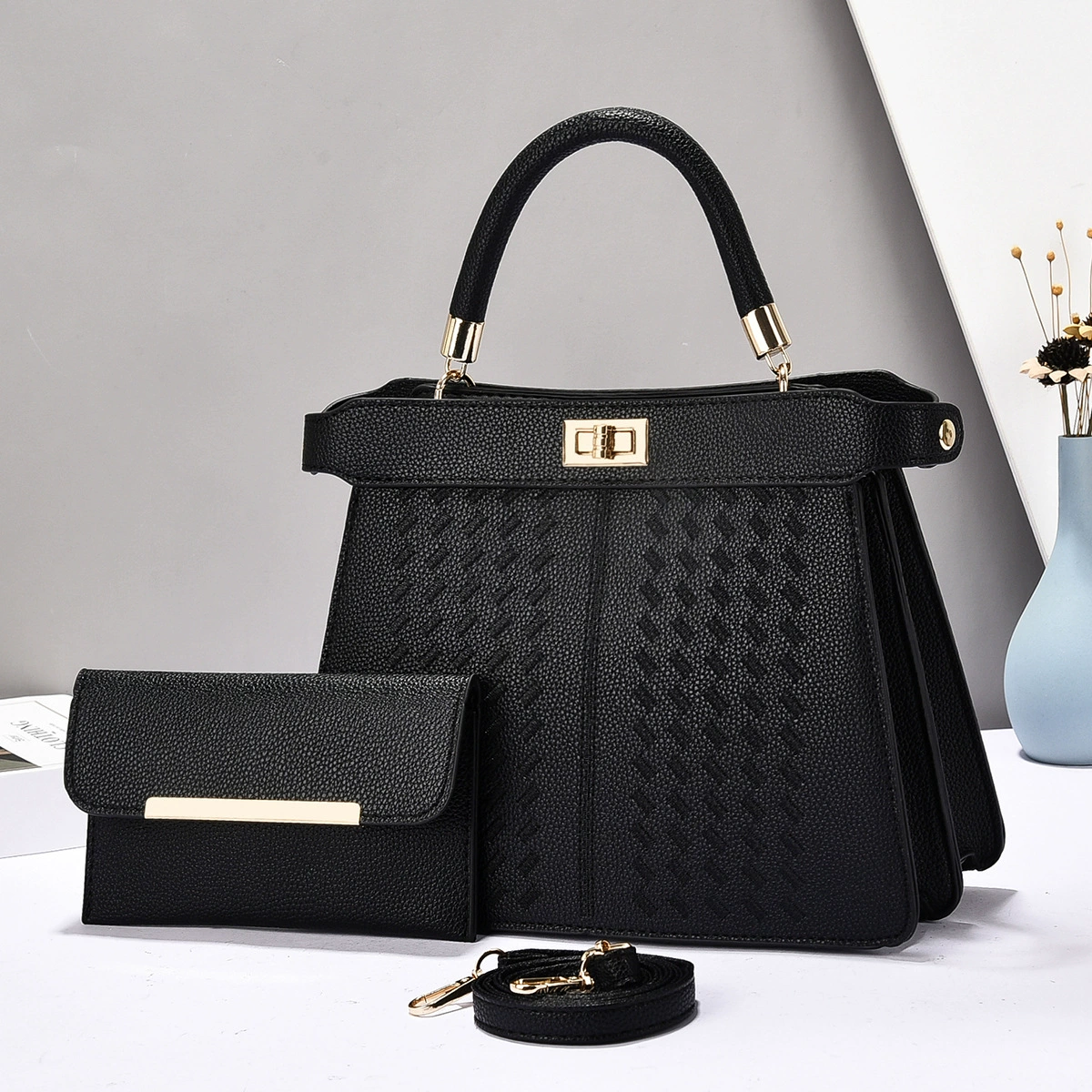 Shoulder bag, capacious one-shoulder bag, bag strap, high-quality style