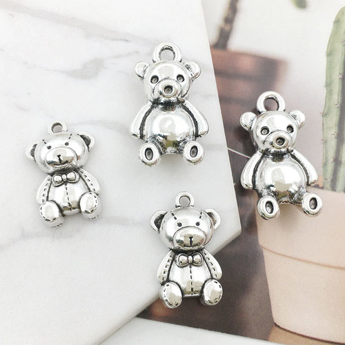 1 Alloy Accessory, Silver-plated Cute 3D Bear Pendant DIY Earrings Phone Chain Small Pendant Wholesale