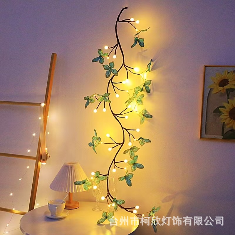 따뜻한 푸른 나비 등나무 램프