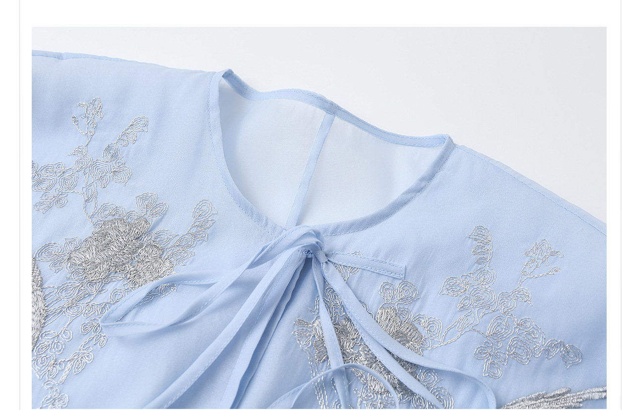 Bộ váy áo sơ mi lụa tơ tằm in họa tiết vintage cao cấp phong cách tiểu thư — váy treo màu xanh, Áo màu xanh lam chi tiết 6