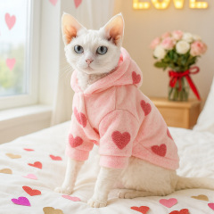 現物クロスボーダー爆金ペット子犬猫服源工場秋冬新作粉心衛衣卸売り