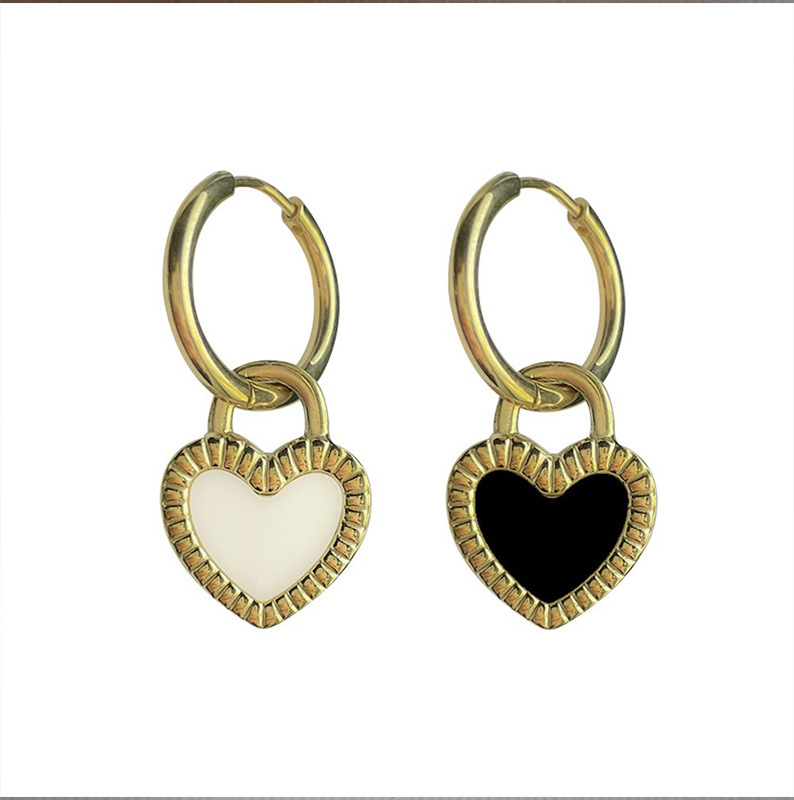 Simple Style Heart Shape Titanium Steel Patchwork Drop Earrings display picture 1