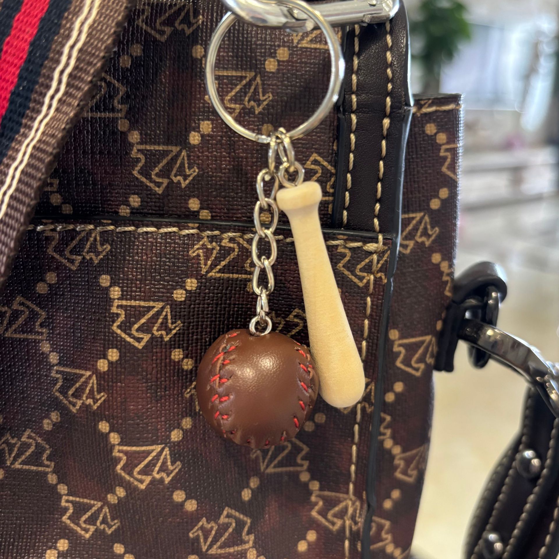 AB78388E0E5B7F81966400F3383233