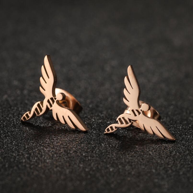 6g Weight PVD Coated Gold Plating Process PVD Coated 18K Gold Real Gold Plated Wings 304 Stainless Steel Retro Waterproof Non Tarnish Ear Studs