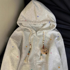 アメリカのレトロなカラーポイント刺繍とベルベットのフード付きの女性のゆるいデザイン感カジュアルなカーディガンのコート
