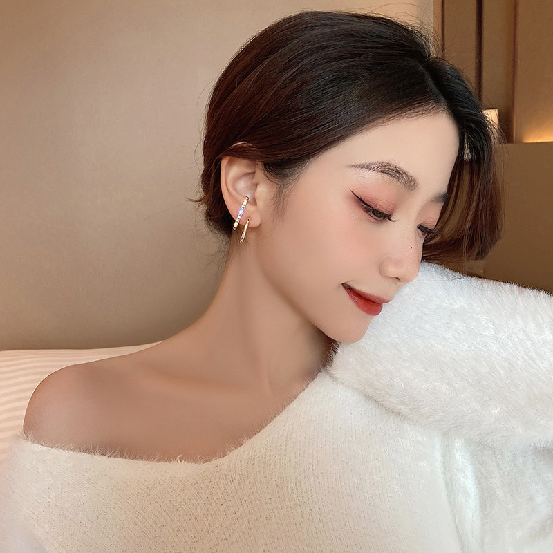 Aretes de diseño geométrico de alta calidad aretes de diamante nuevos aretes de moda coreanos aretes de color rojo temperamento aretes de moda para mujeres