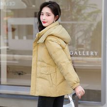 短款羽绒服女新款小个子中老年妈妈装可拆卸连帽黑色保暖外套