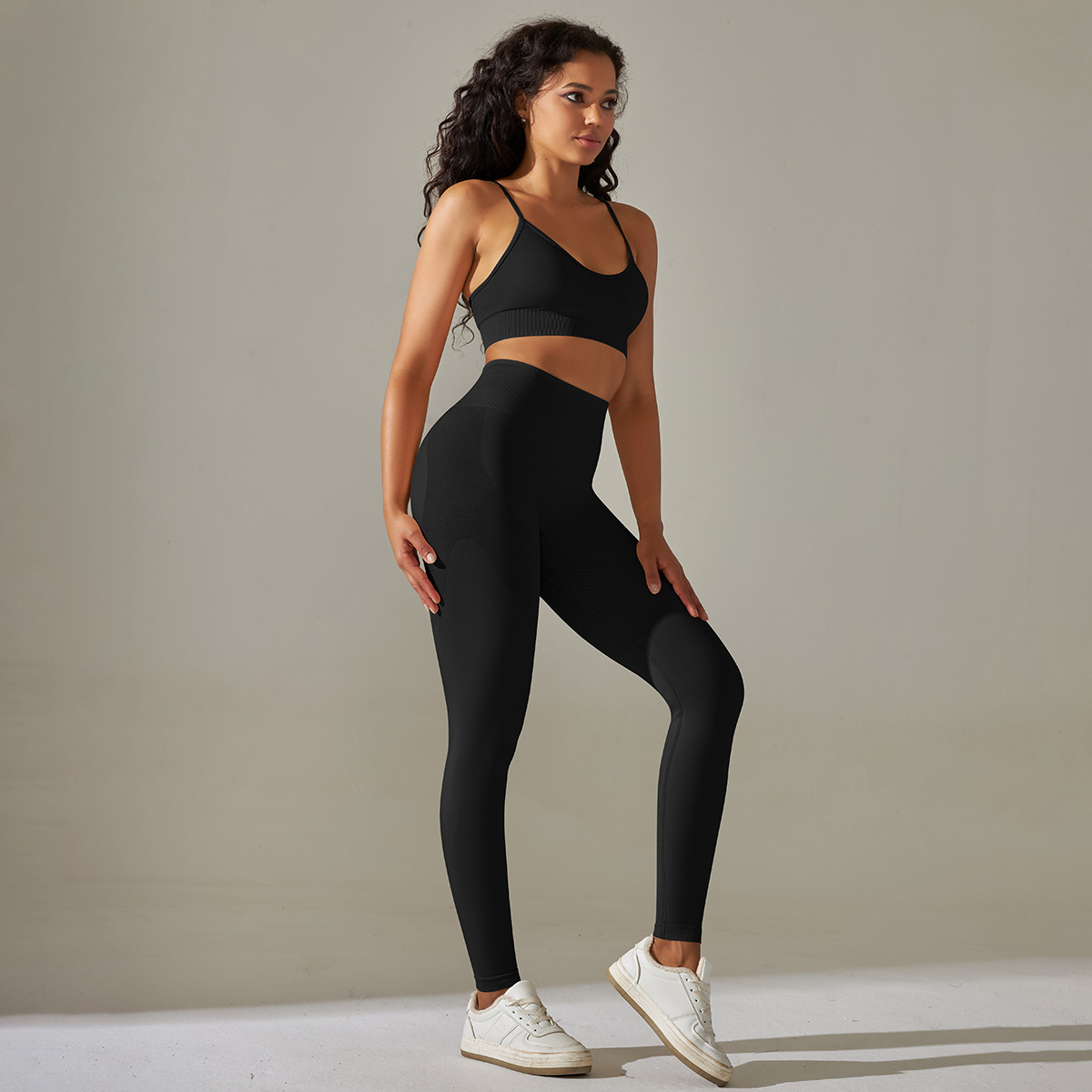 6606 Correa sujetador + pantalón traje-Negro