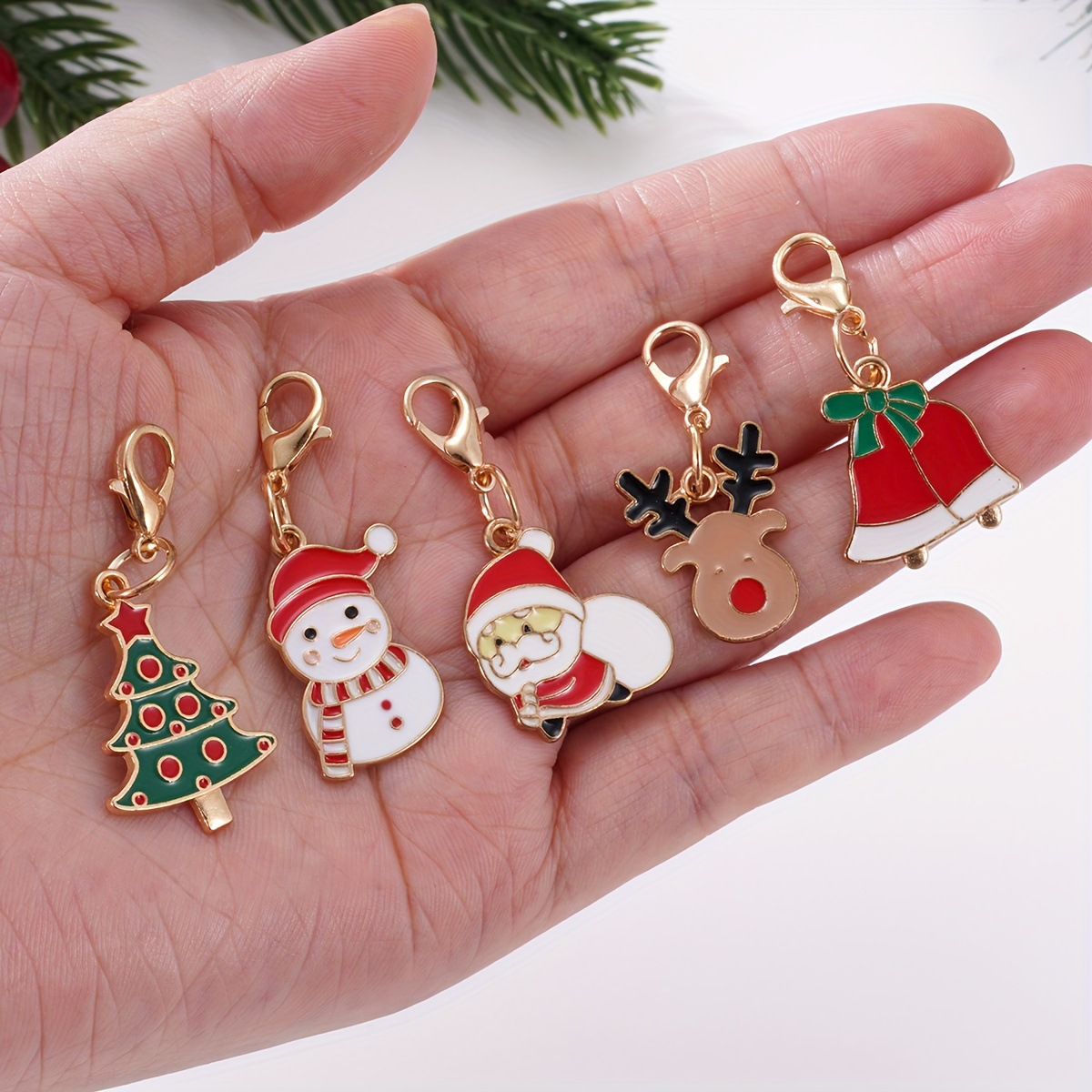 Aretes de Navidad Europa y América Navidad nuevo árbol de Navidad Nieve cervo aleación goteo de aceite fábrica de joyas de orejas