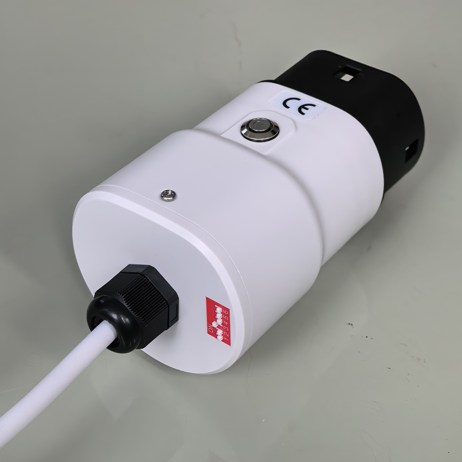 Type2 European Standard Discharge Gun V2L New Energy Discharge Gun Power Outlet for Electric Vehicles Universal Ccs2 Car Use