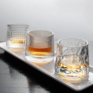Internet celebrity decompression rotating cup glass factory direct sales rotating glass with base