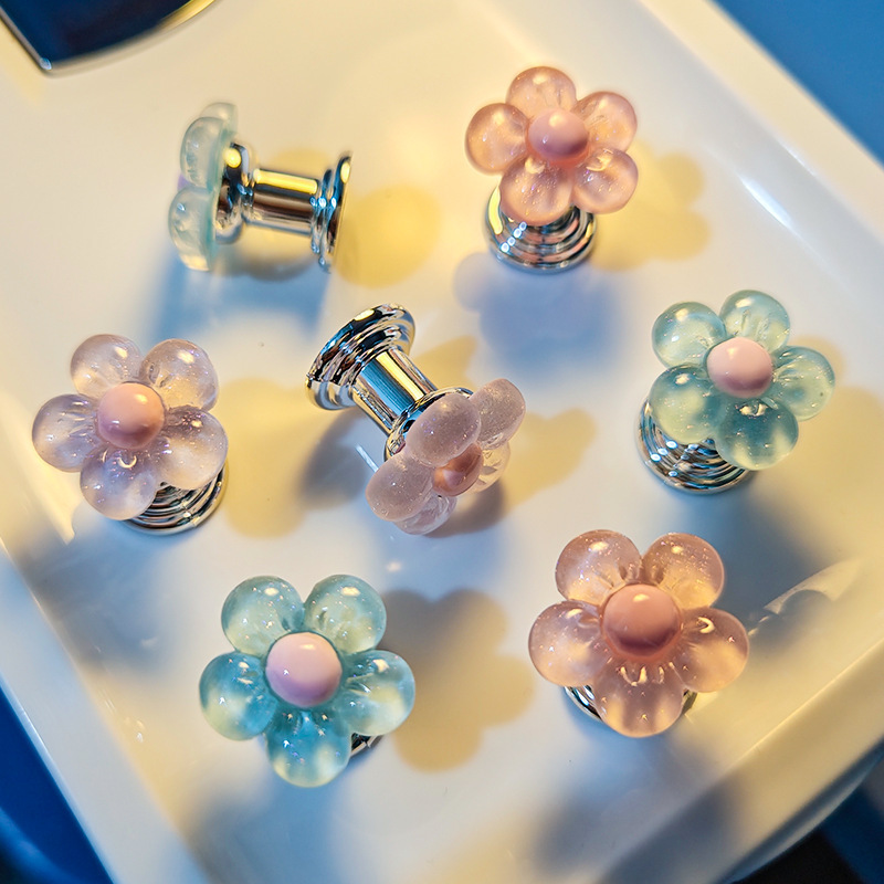 Little Red Riding Book Same Flower Toilet Press Long Nail Manicure Special Universal Creative Toilet Flush Switch Little Red Riding Book Same Flower Toilet Press Long Nail Manicure Special Universal Creative Toilet Flush Switch