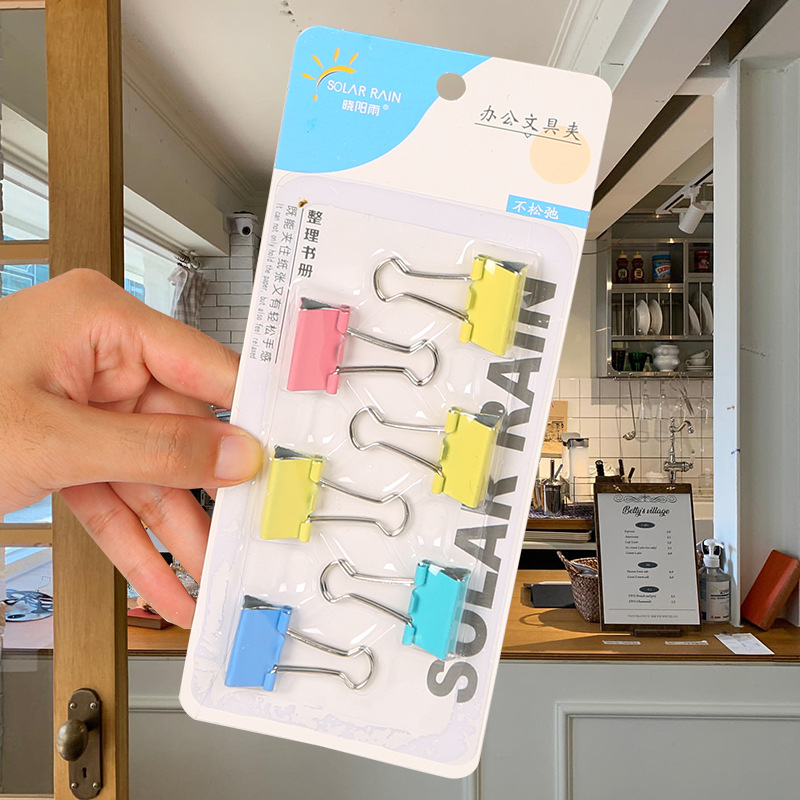 Clips accesorios de necesidades diarias una tarjeta de cinco piezas juego de baloncesto inflable juego de agujas de aire set de dos yuanes tres yuanes