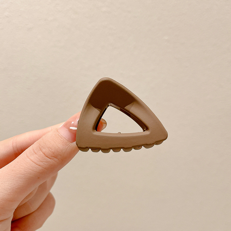 Cascada alta cola de caballo artefacto fijo clip pequeño horquilla femenino 2025 nuevo sombrero de clip de sentido avanzado en la parte posterior de la cabeza