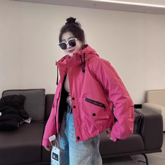 小柄な300斤の大きいサイズの早春ジャケットは韓国系のドーパミンの設計がゆったりしています。