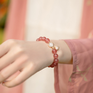 ��Ȼ��ݮ�����Ů�۾�ԭ�����ˮ���ִ��һ��\��