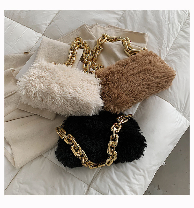 Autumn New Style Acrylic Thick Chain Fur Bag Shoulder Portable Armpit Bag Lady Bag display picture 8