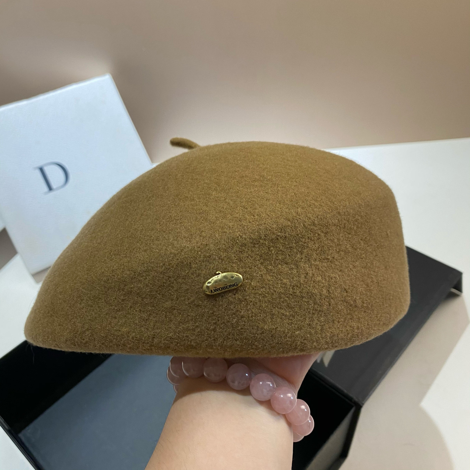 Hochwertige Baskenmütze aus Wolle, koreanische Version, dreidimensionaler Flugbegleiterhut im Promi-Stil, modisch und_voghion.com