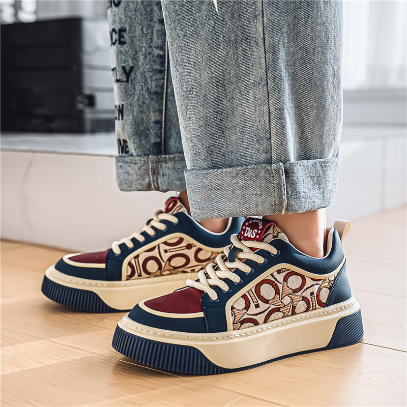 Zapatos de hombre con suela gruesa en cuatro temporadas nuevas zapatas de skate casuales de correa baja de moda de primavera y verano para estudiantes.