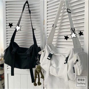 Retro shopping bag, Japanese shoulder bag, Korean style, in Japanese style