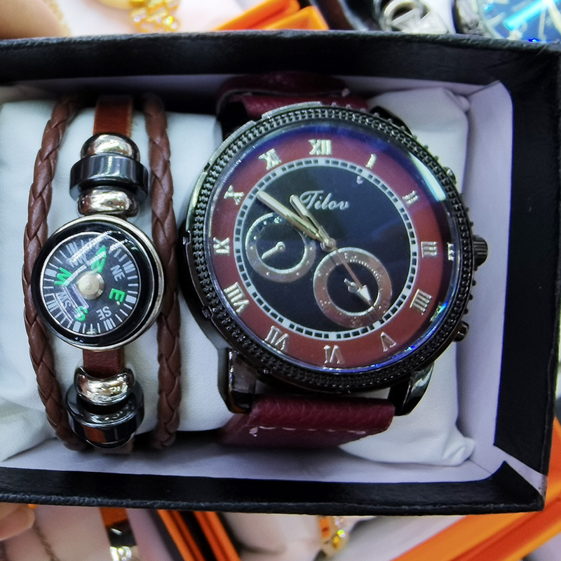 Set di braccialetti alla moda di vendita caldo, confezione regalo di accessori per orologi in stile hip-hop punk, 2 set, orologi da uomo_voghion.com