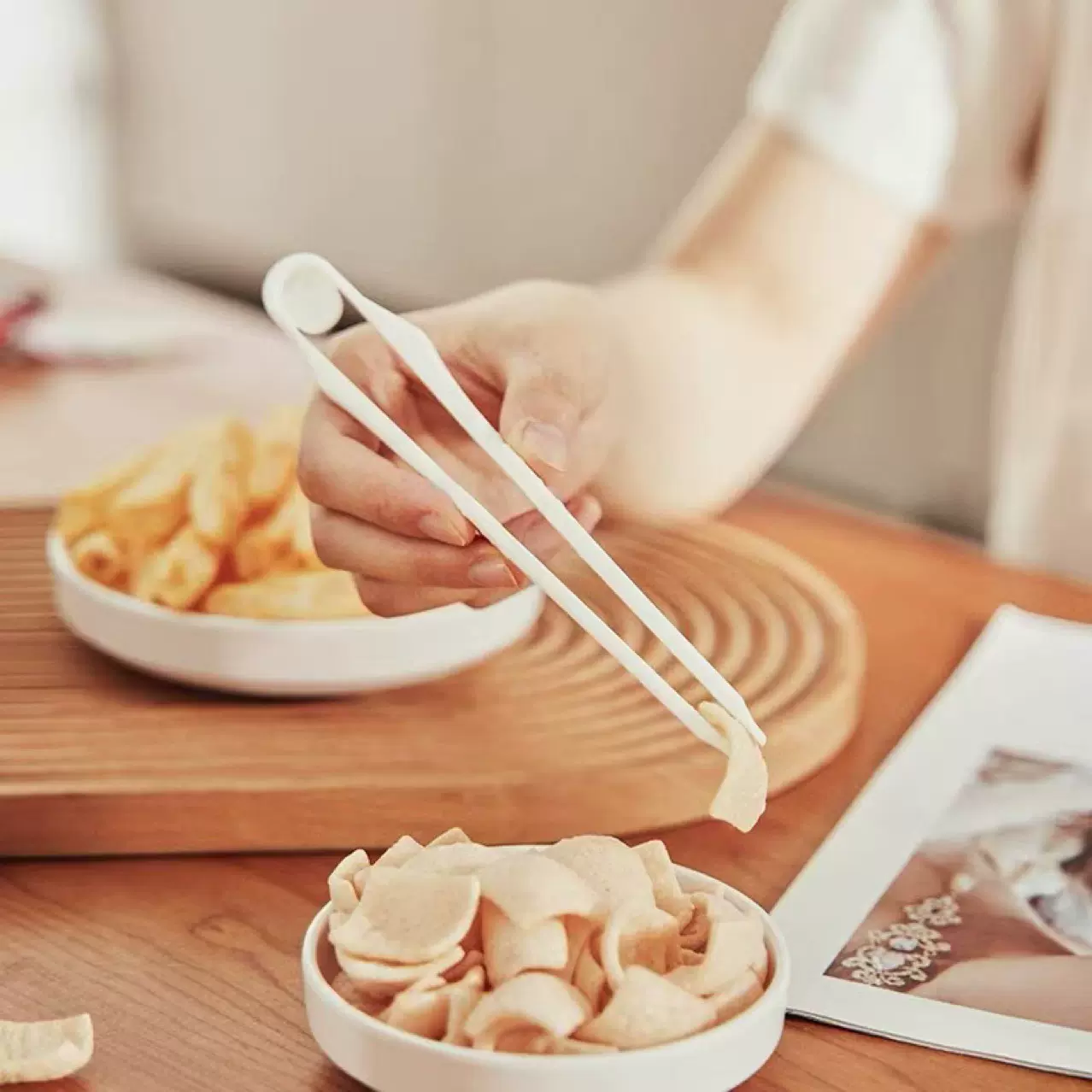 日式零食点心夹面包夹食品夹子蛋糕夹糕点夹塑料夹子