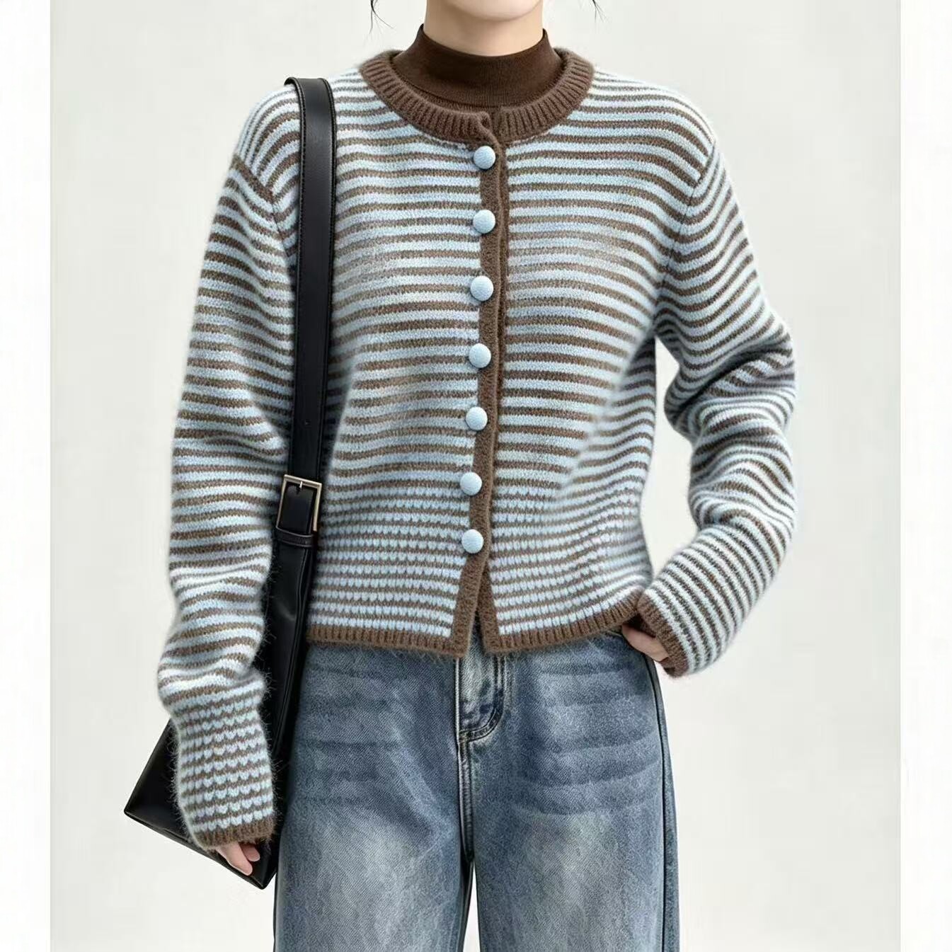 Korean-style burgundy and pink striped knit sweater, round neck, soft and loose, short versatile cardigan