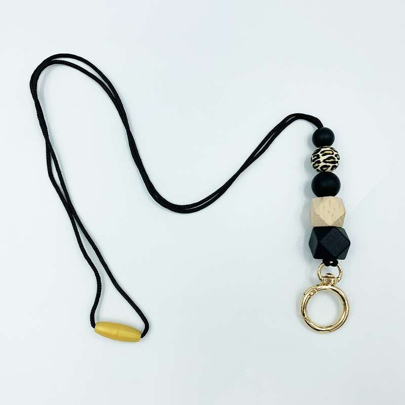 Amazon nuevo collar de insignia versátil maestro enfermera ID de estudiante Cordón de identificación de silicona con cuentas cordón llavero