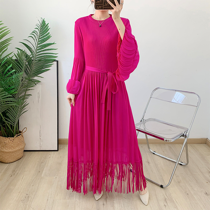 Miyake pleated 2025 spring designer meat-covered tassel dress elegant lady heavy-duty dress