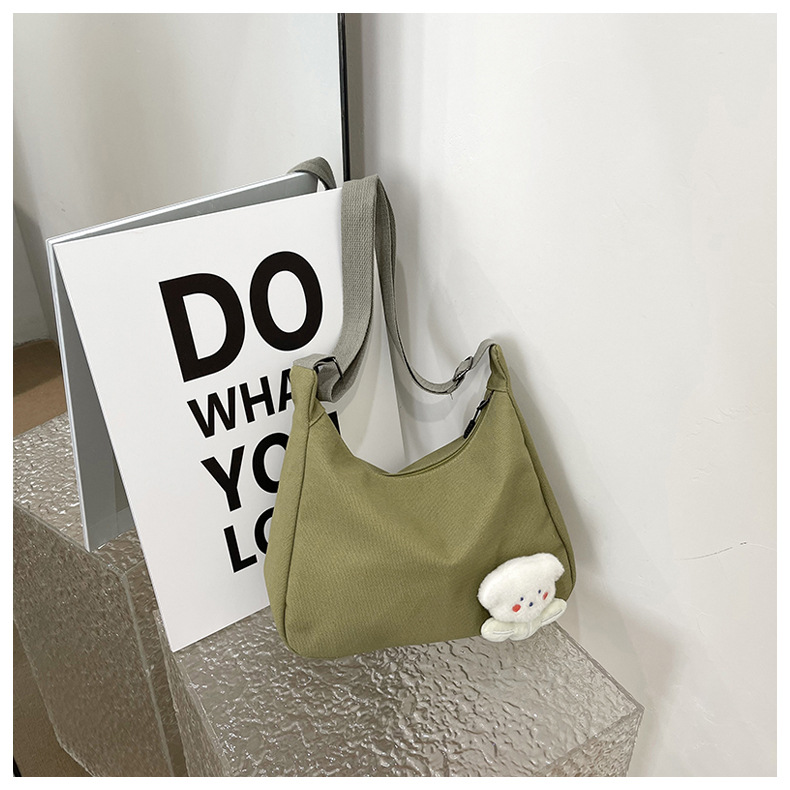 "2024 Autumn New Style Japanese sweet and fashionable single-shoulder bag, simple and cute crossbody bag, one-piece consignment. undefined