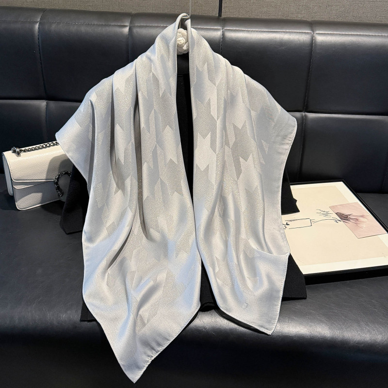 ファッション90角巾女性千鳥格マフラー中東包頭巾百合天糸綿シルクタオル卸売り復古対外貿易|undefined
