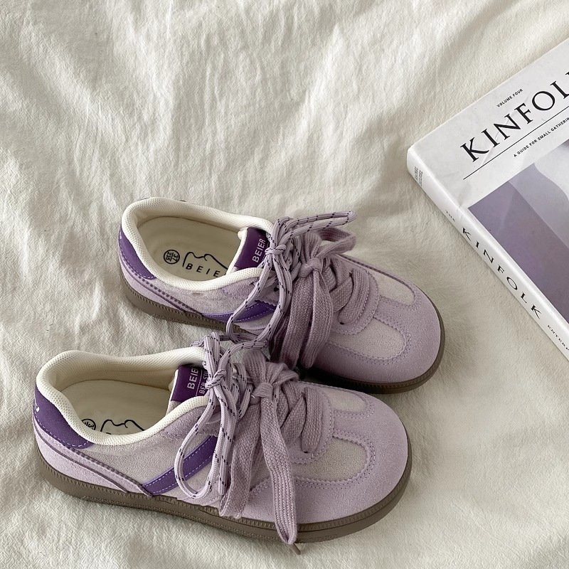 Zapatos casuales púrpura para mujeres 2025, nuevos zapatos de entrenamiento de estilo de moda de skateboard versátil