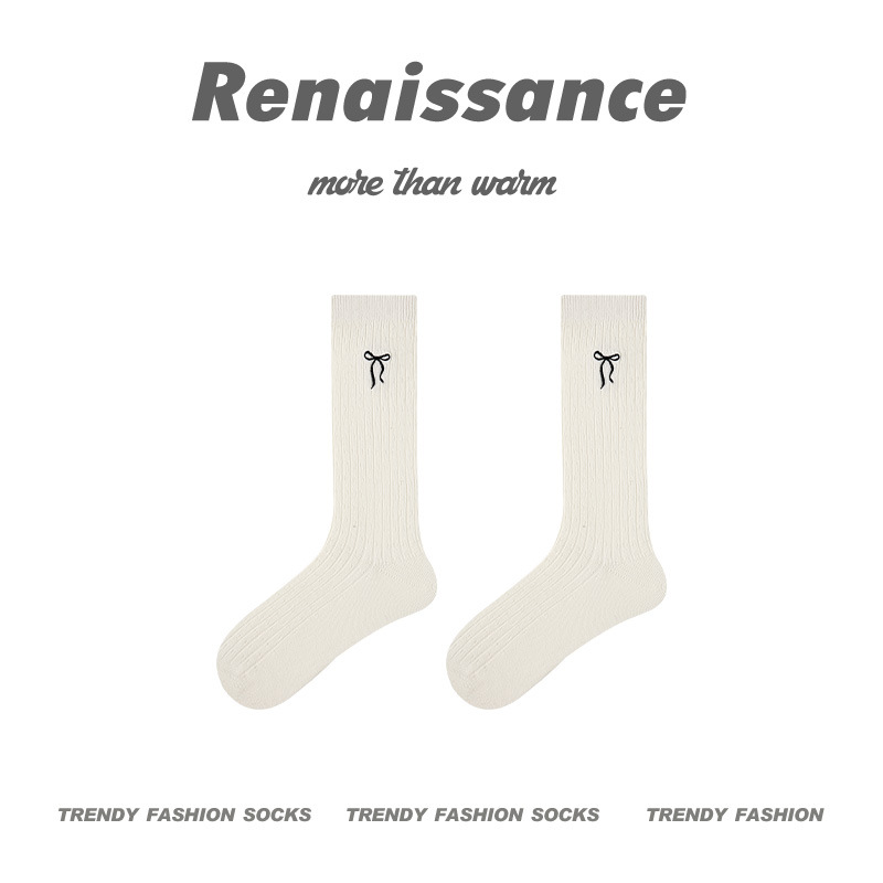 Renaissance靴下の女性の純色の刺繍の蝶結び