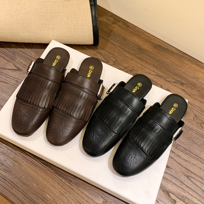 2025 High-Quality Catwalk Style Retro Tassel Carved Small Soft Leather Flats-Soled Mule Half-Slip Loafers
