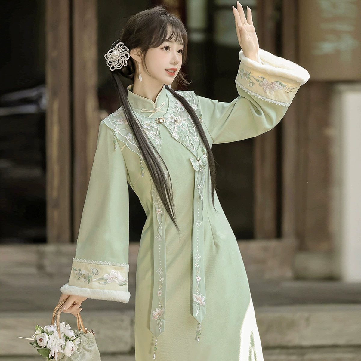 Оригинальный дизайн Frost Butterfly новый китайский стиль женский национальный стиль ежедневный новый облачный плечо Cheongsam набор осень и зима X243