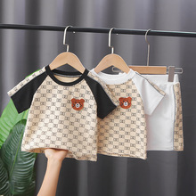 童裝2022新款短袖套裝兒童夏裝滿印字母圓領T恤衫男童運動兩件套