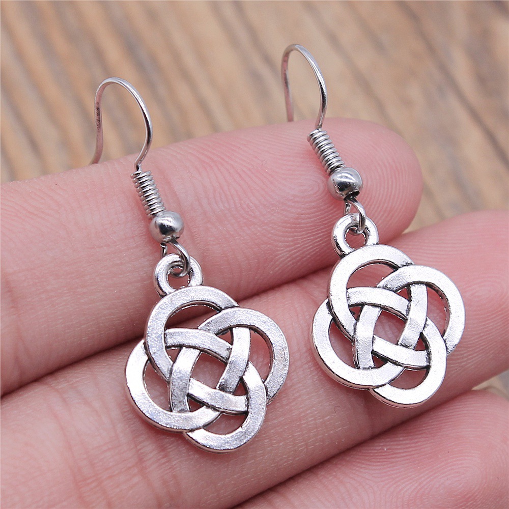 국경 간 뜨거운 판매 국경 보석 수제 보석 복고풍 간단한 중국 매듭 귀걸이