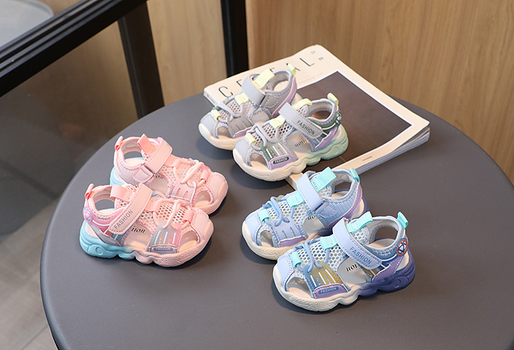 Baotou Sandalen Farbverlauf Weiche Sohle Kinder Jungen und Mädchen Baby Sport Anti Rutsch Mode Leichte Strandschuhe_voghion.com