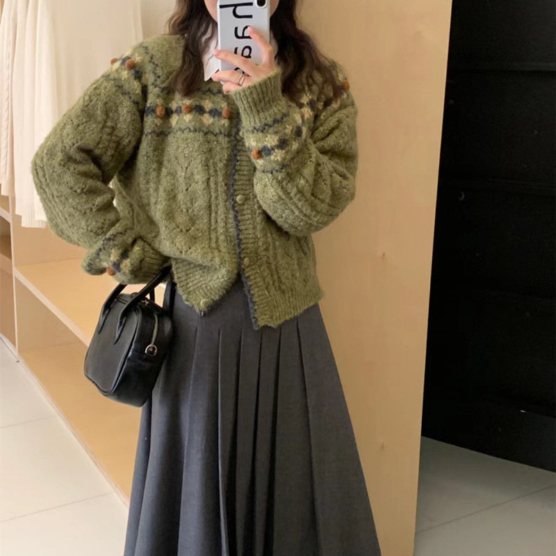 重工古着フェア島セーターコート女性秋冬柔らかいモチモチの怠惰な風ニットカーディガンのデザイン感森系上着|undefined