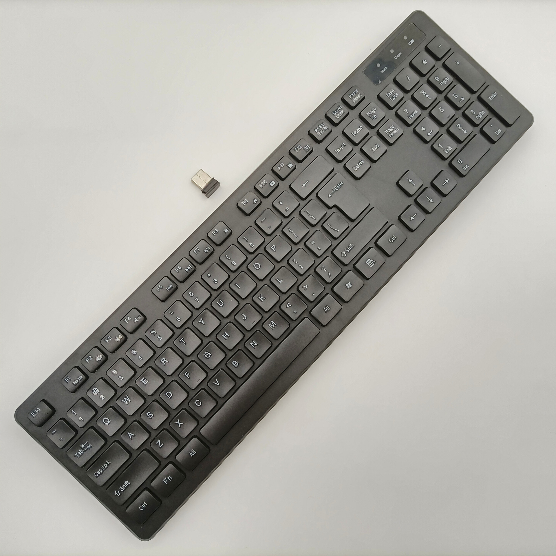 Черная клавиатура