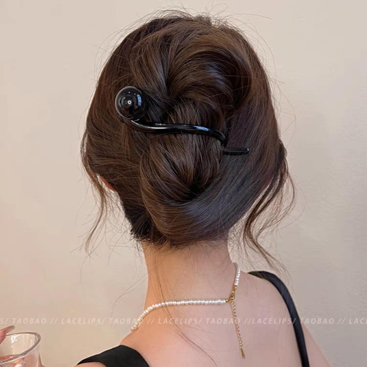 後頭部にツイストクリップが付いた新しいスタイルのワンラインヘアクリップ、軽い高級感と高級感のあるヘアクリップ、女性用のアヒルのくちばしクリップヘッドドレス|undefined