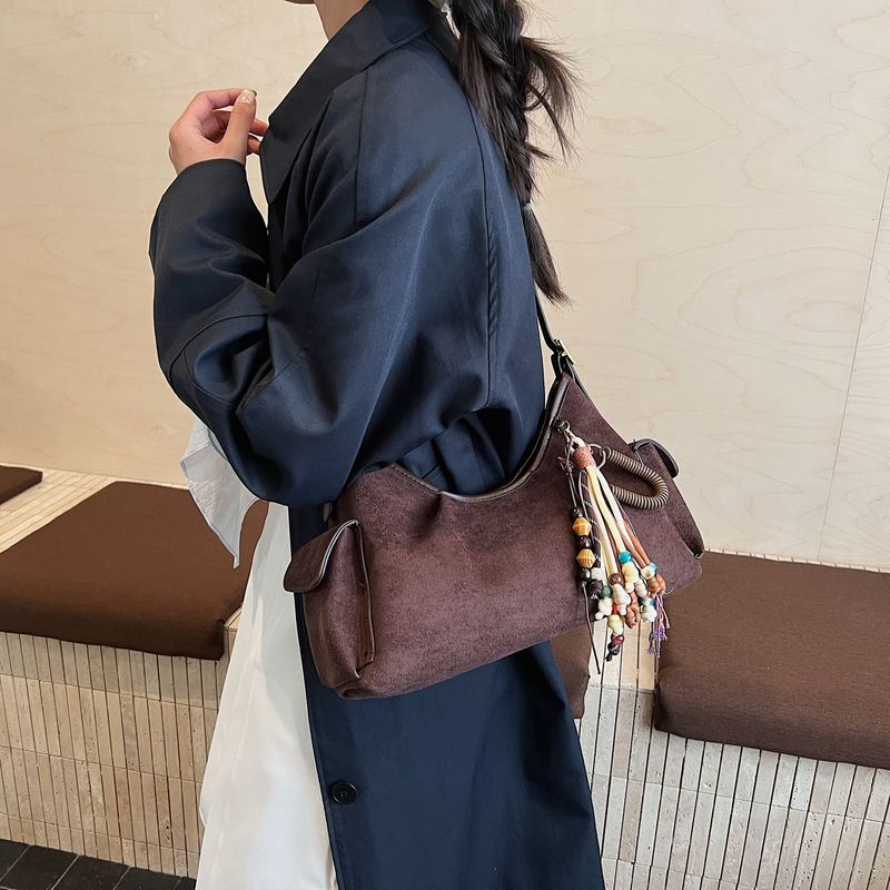 大容量通勤托特包包女式2025新款潮高级感麂皮绒单肩包外出斜挎包|undefined