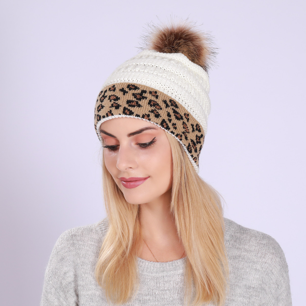 Mujeres Moda Leopardo Pompones Prensado Gorro De Lana display picture 27