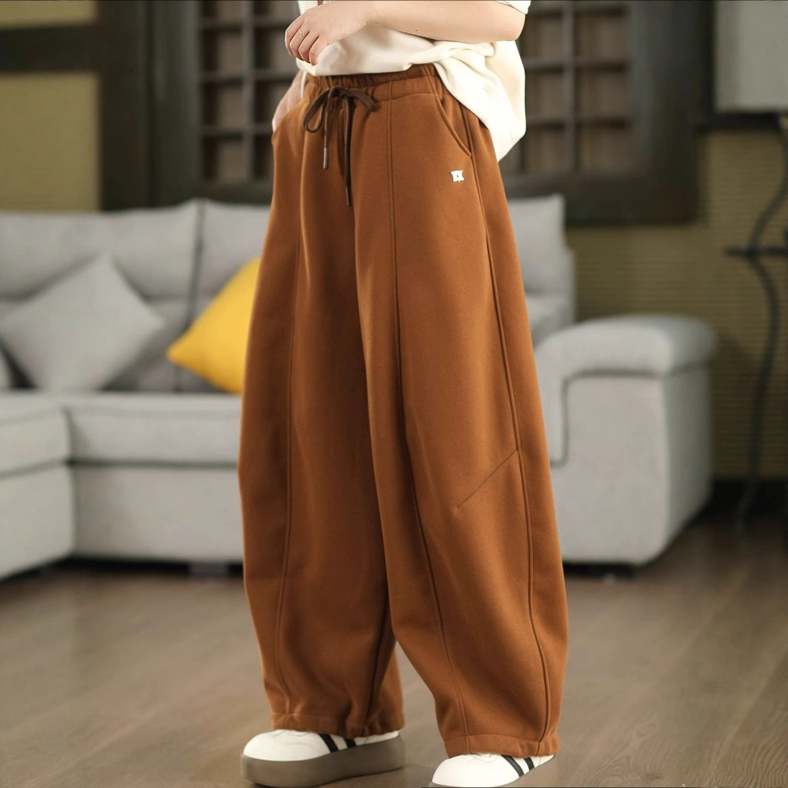 新品复古保暖加厚弯刀裤休闲宽松镰刀裤加绒卫裤女