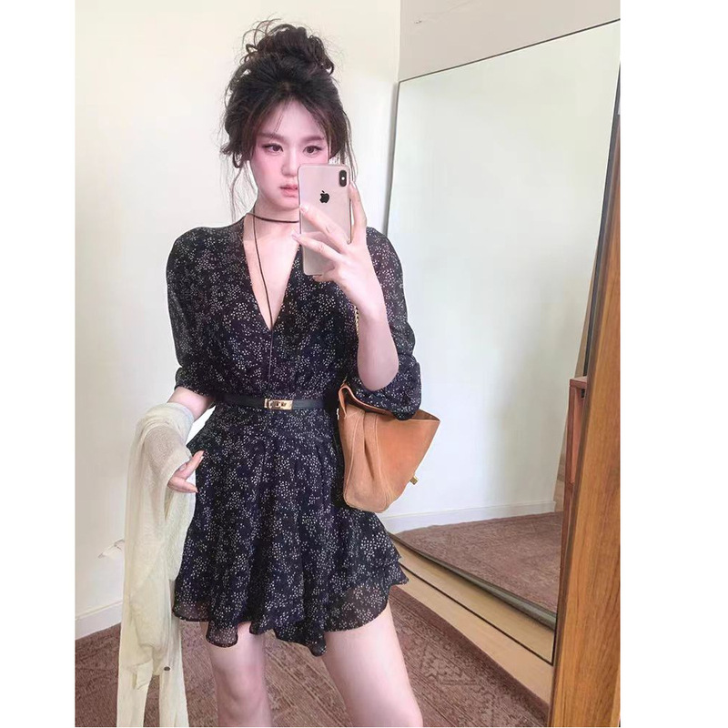复古轻熟风碎花V领长袖连衣裙女装春秋季收腰显瘦气质A字短裙子潮|undefined