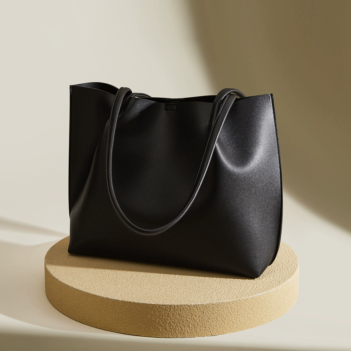 Сумка женская 2025 новая сумка для женщин популярна в этом году