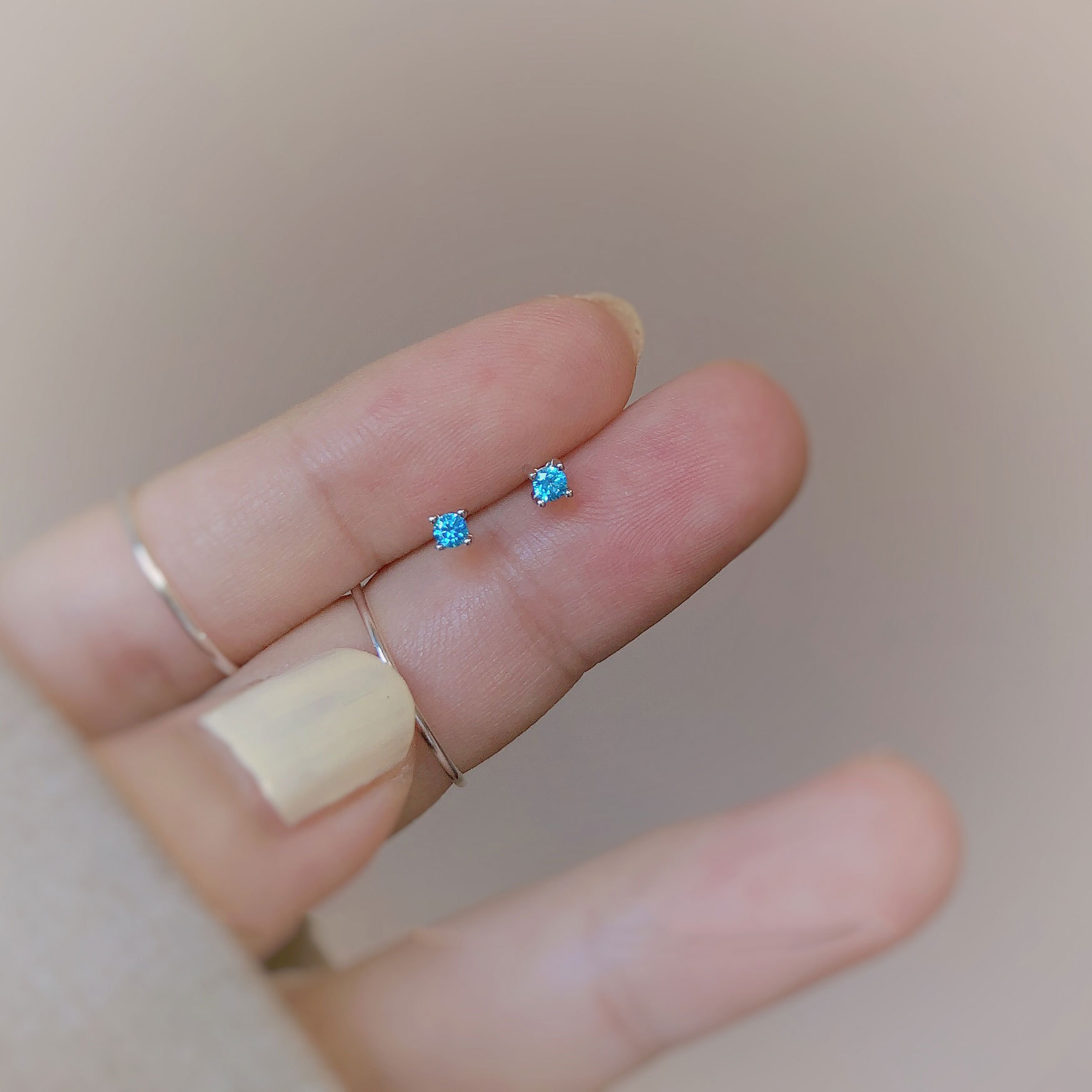 O1CN01EueKdI2Ggf26GUVEe_!!2505